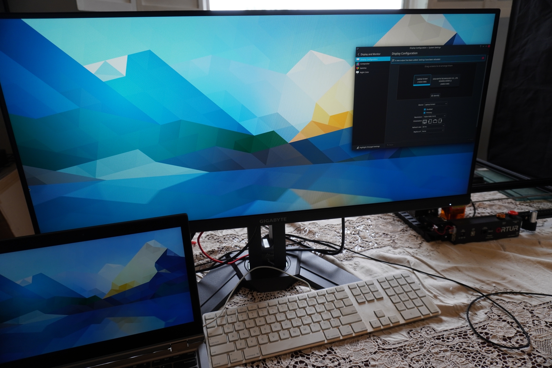 Linux at 1440p with the Gigabyte M34WQ Ultrawide Monitor